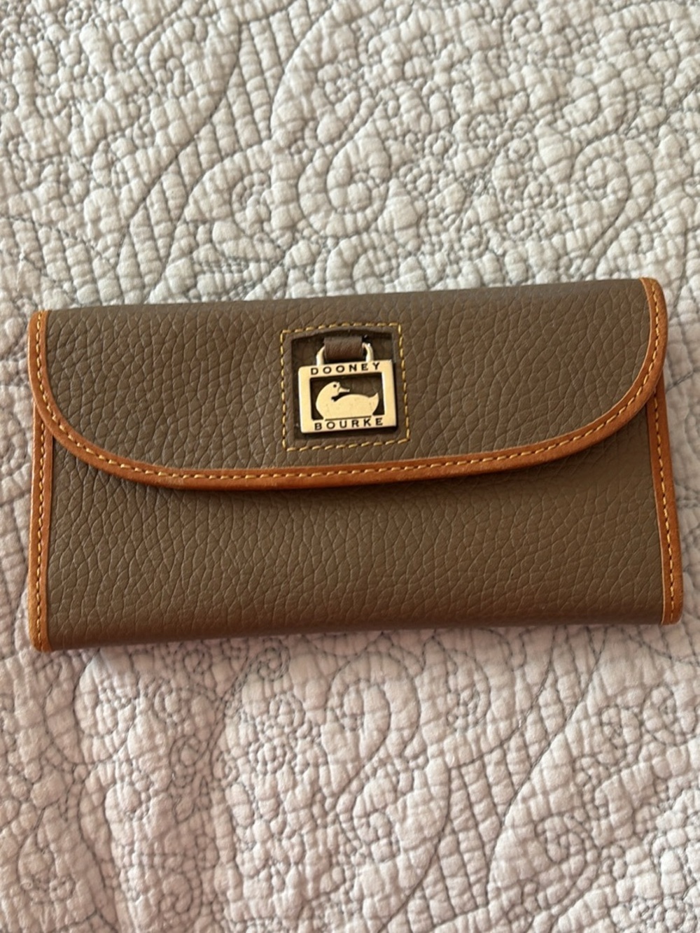 Dooney & Bourke Olive Brown Leather Wallet with Tan Trim